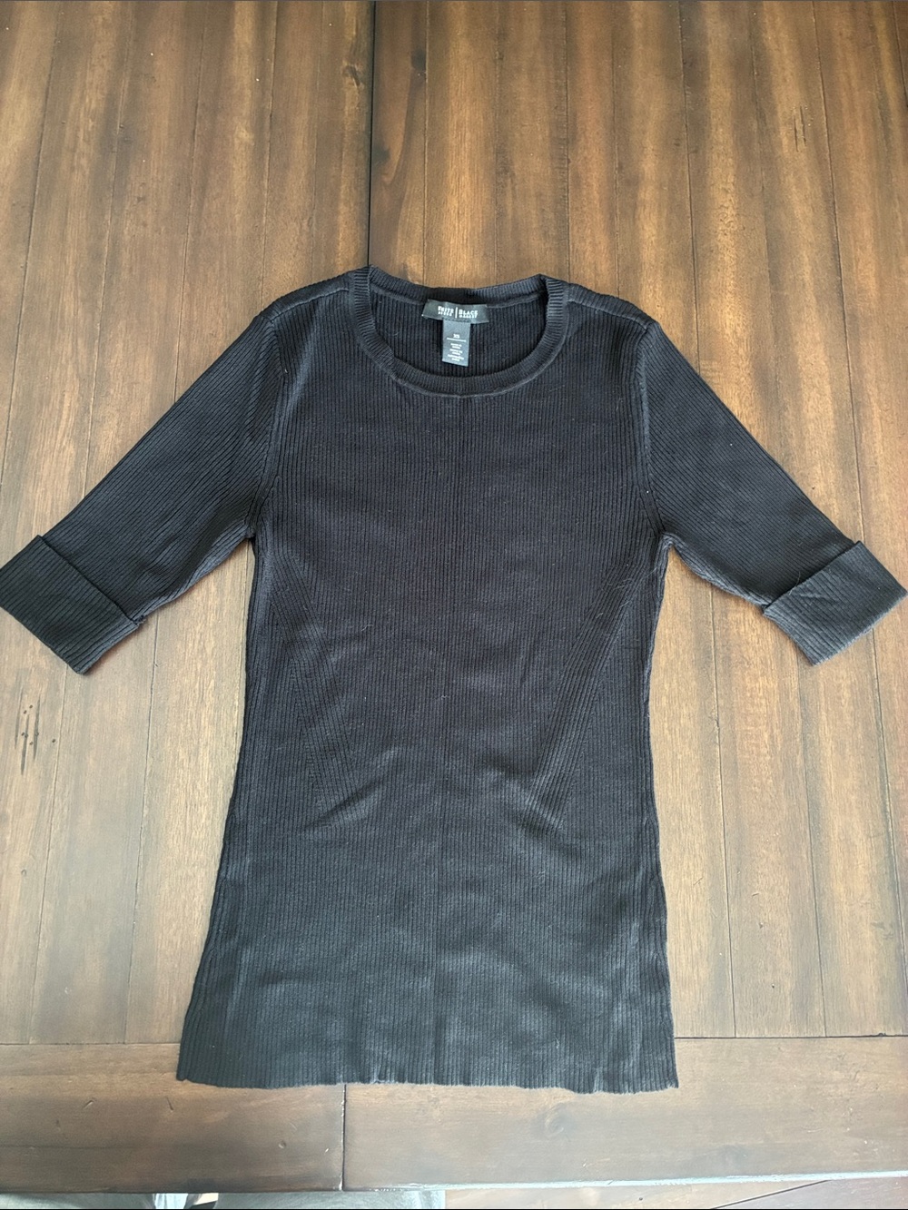 White House Black Market Black Ribbed Short Sleeve Crew Top